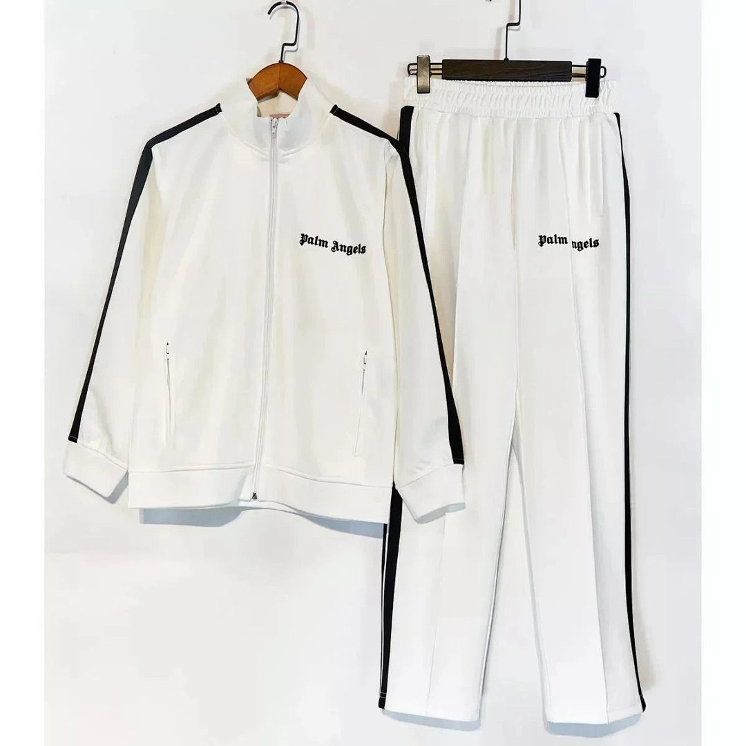Bold Puffer Jacket for Men and Women