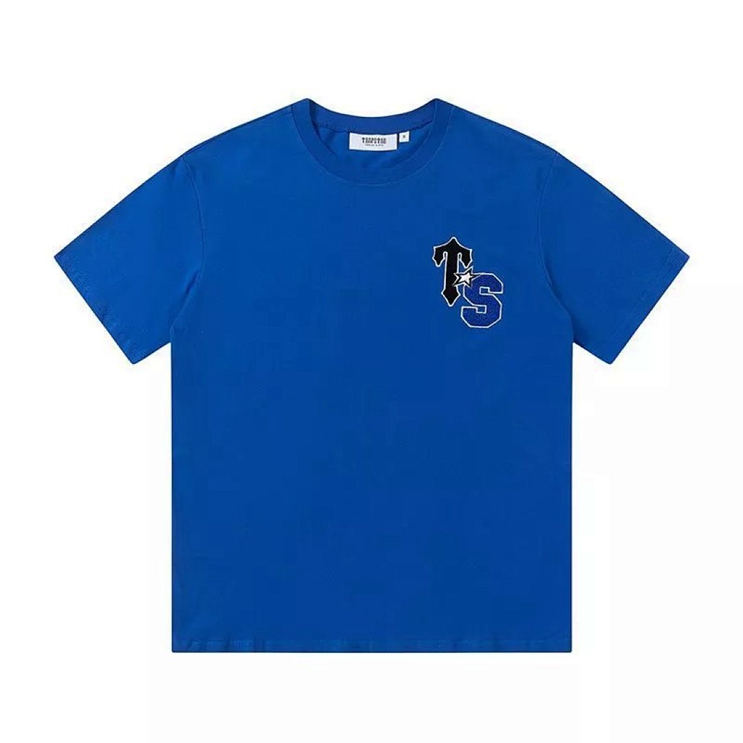 Bold Graphic Tee for Men and Women