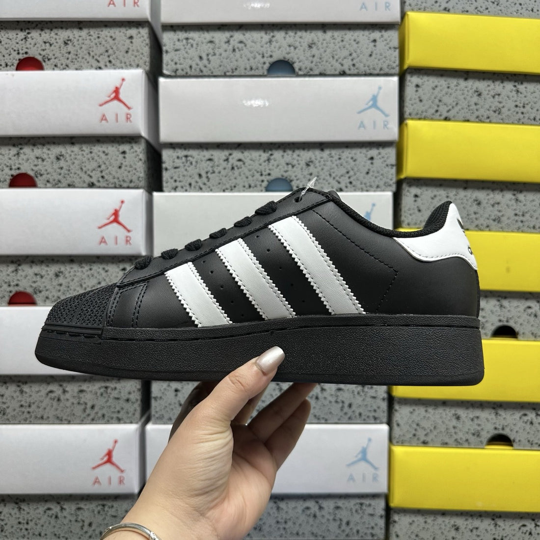 Adidas Superstar XLG Core Black White