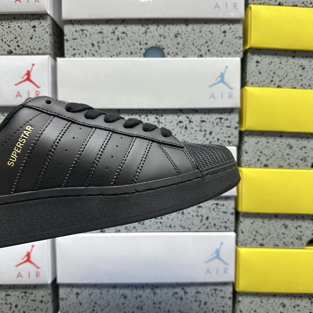 Adidas Superstar XLG Triple Black