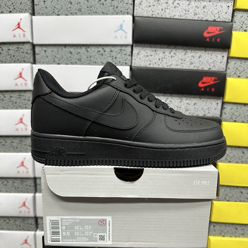 Air Jordan 1 Air Force 1 Triple Black