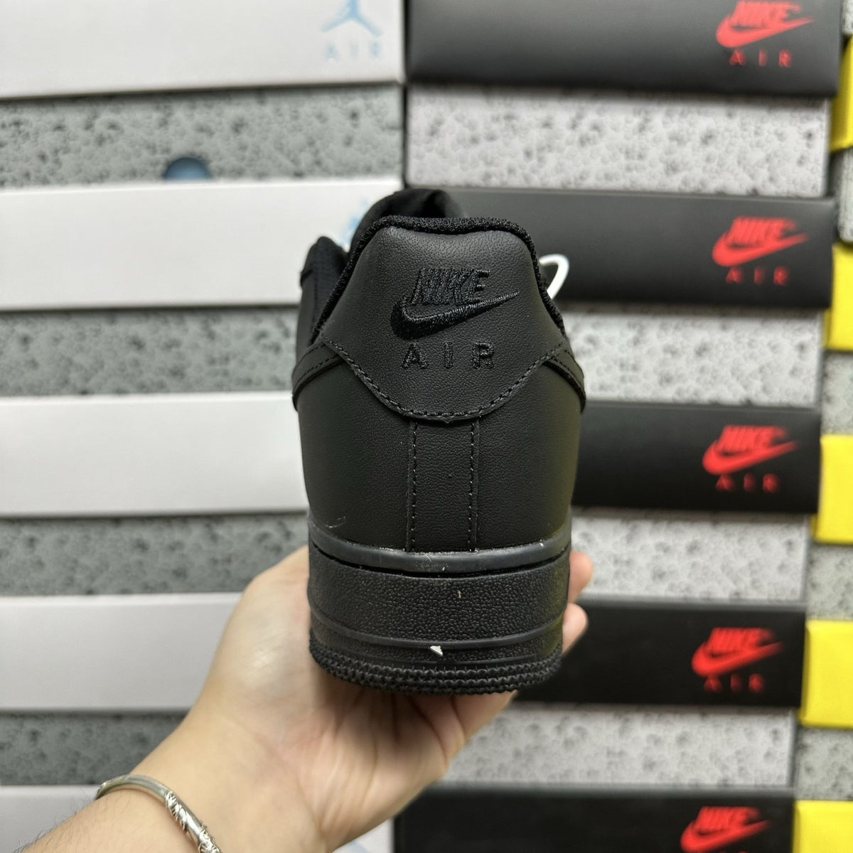 Air Jordan 1 Air Force 1 Triple Black