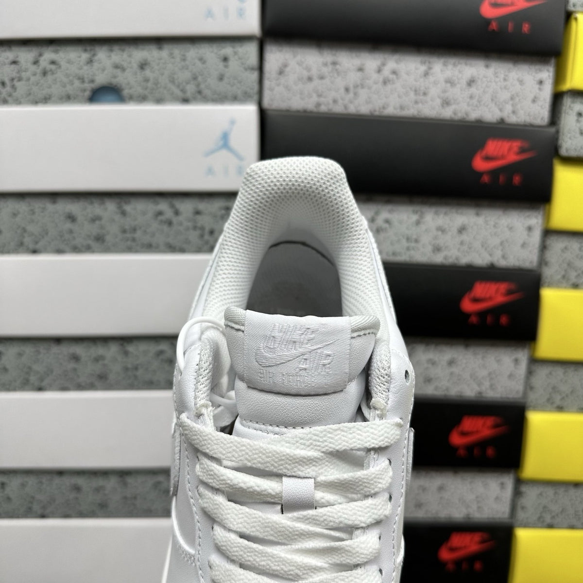 Air Jordan 1 Air Force 1 Triple White