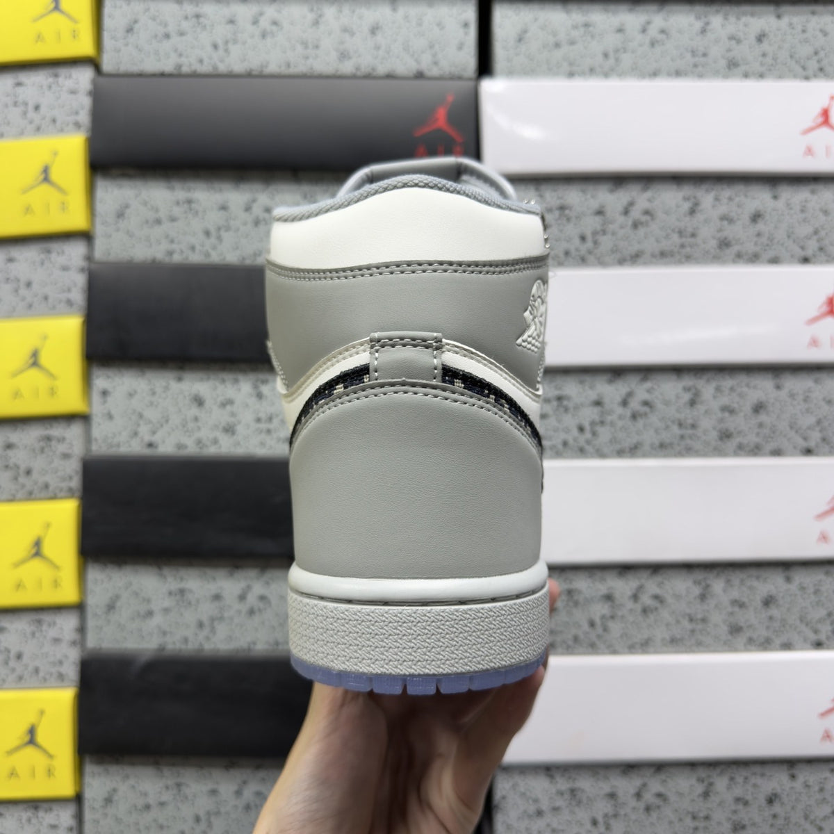 Air Jordan 1 Dior High Grey