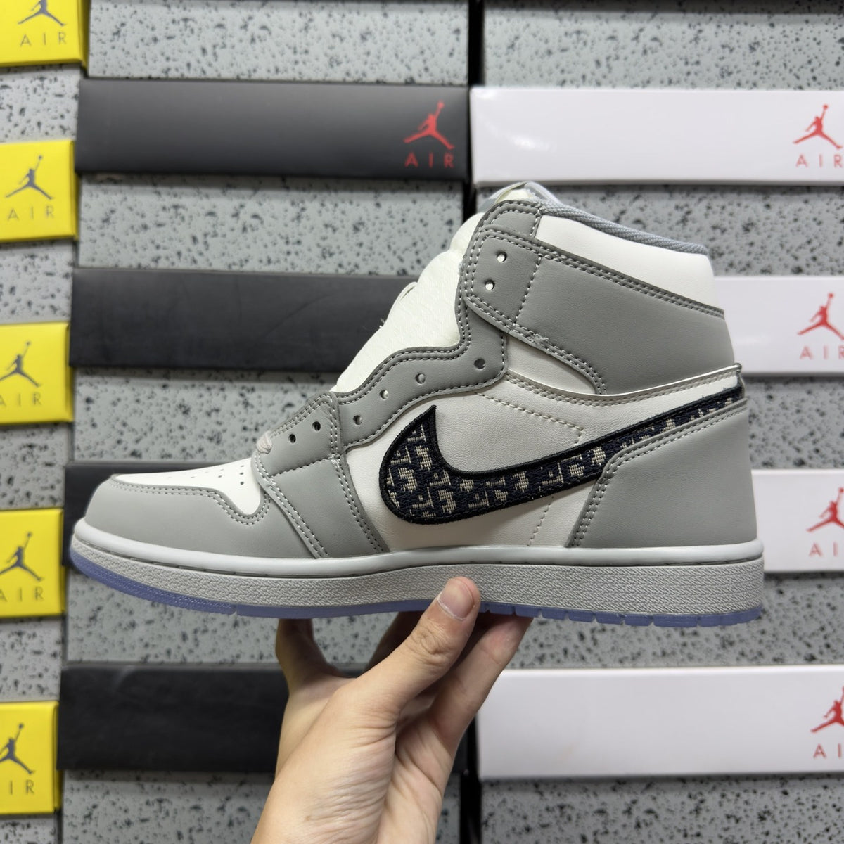 Air Jordan 1 Dior High Grey