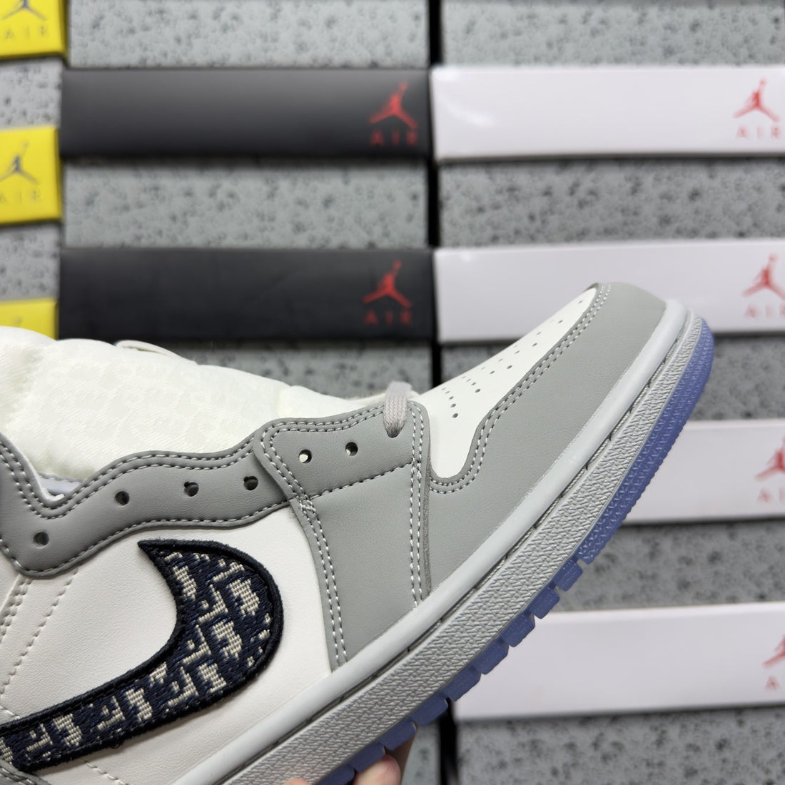 Air Jordan 1 Dior High Grey