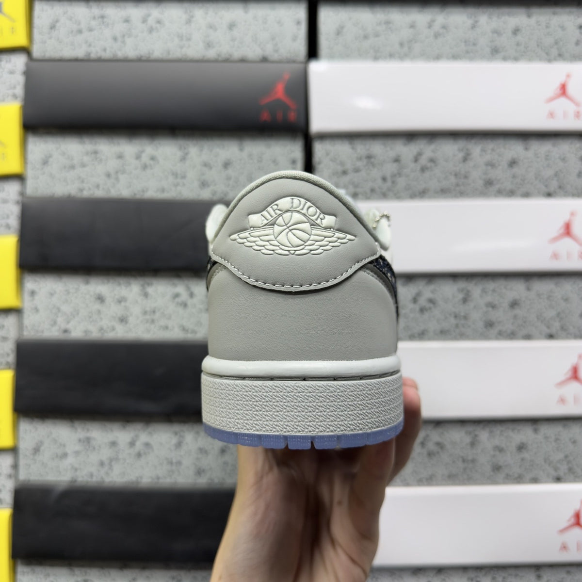 Air Jordan 1 Dior Low Grey