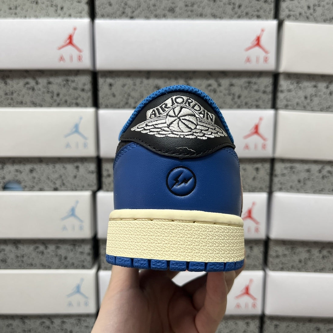 Air Jordan 1 Fragment Travis Scott Low