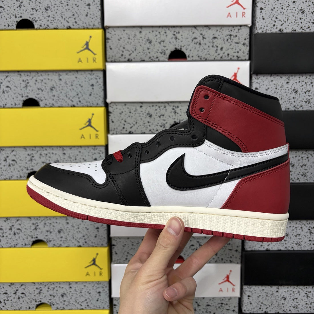 Air Jordan 1 High OG Black Toe Red