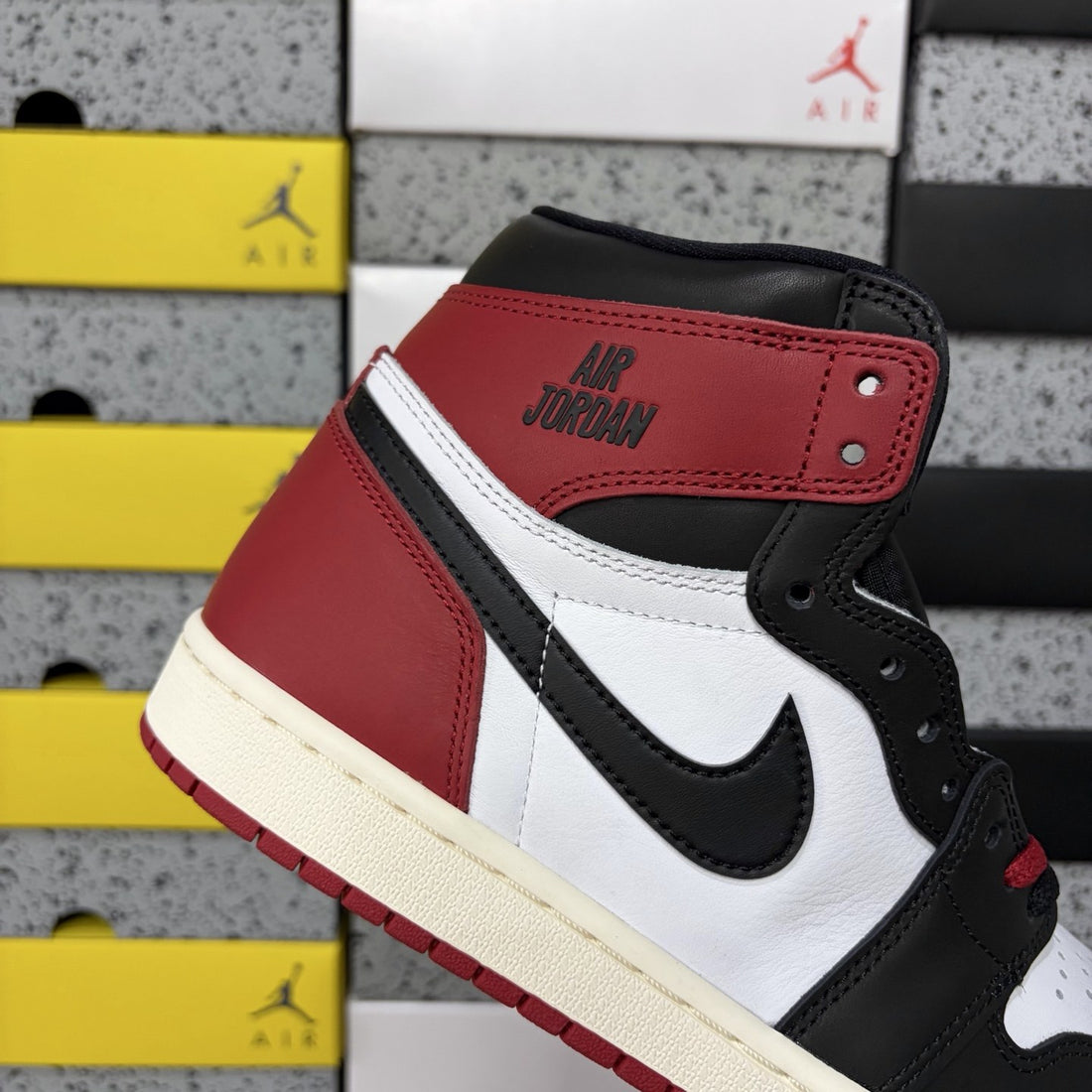 Air Jordan 1 High OG Black Toe Red