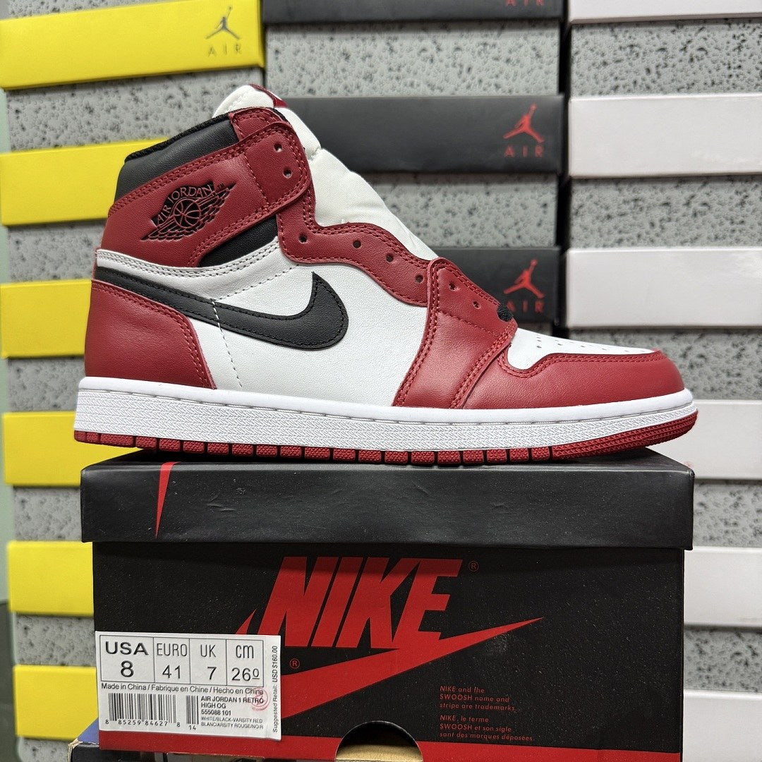 Air Jordan 1 High OG Chicago