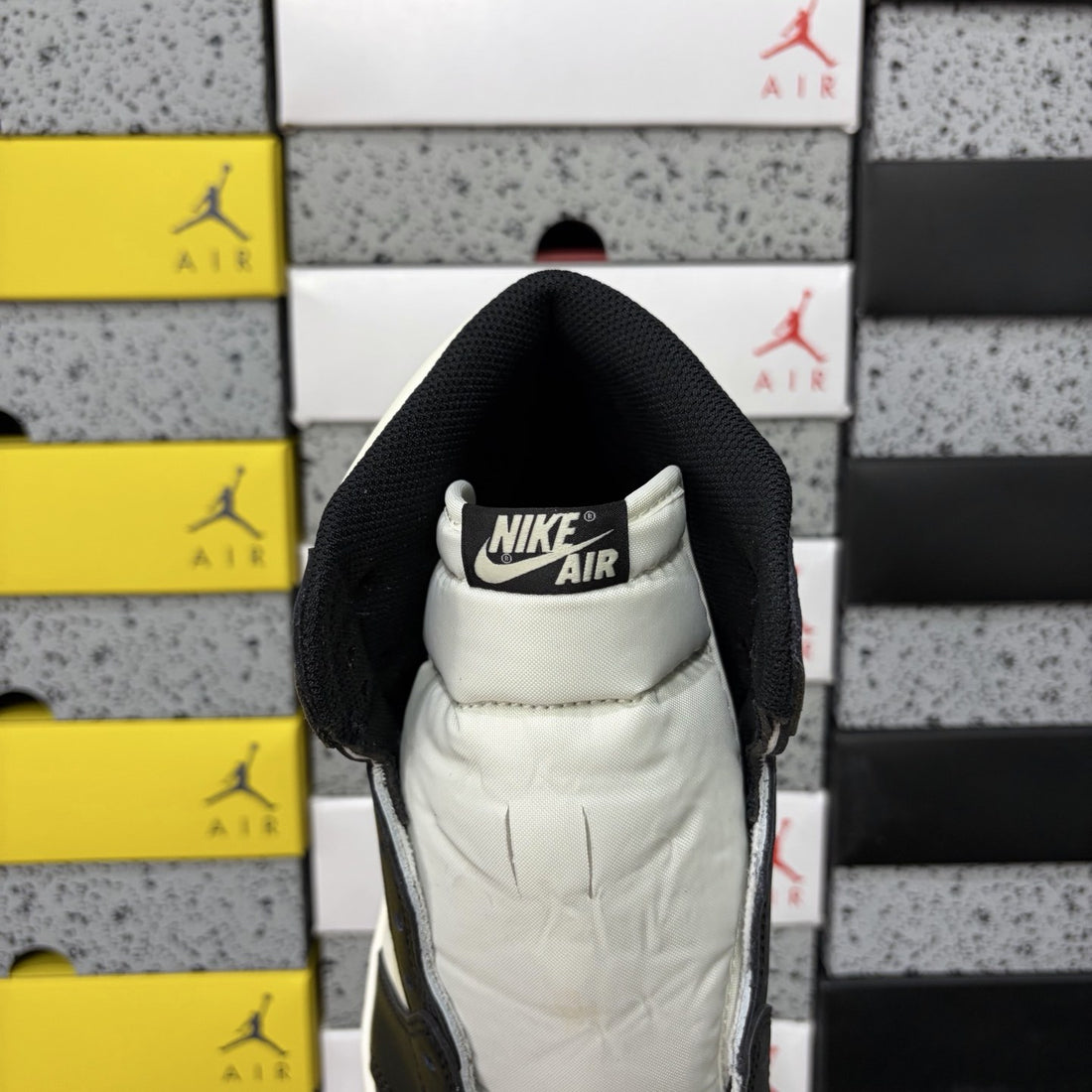 Air Jordan 1 High OG Dark Mocha