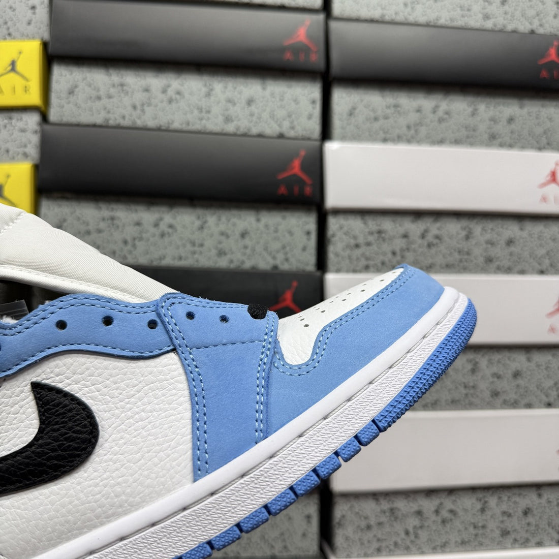 Air Jordan 1 High OG UNC Toe