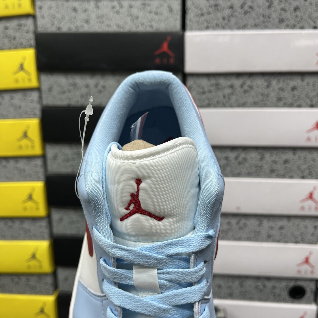 Air Jordan 1 Low Aluminum Burgundy