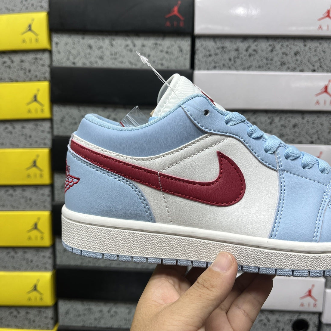 Air Jordan 1 Low Aluminum Burgundy