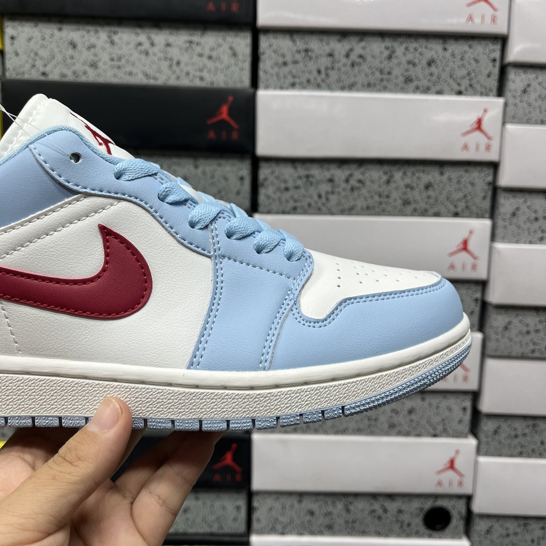 Air Jordan 1 Low Aluminum Burgundy