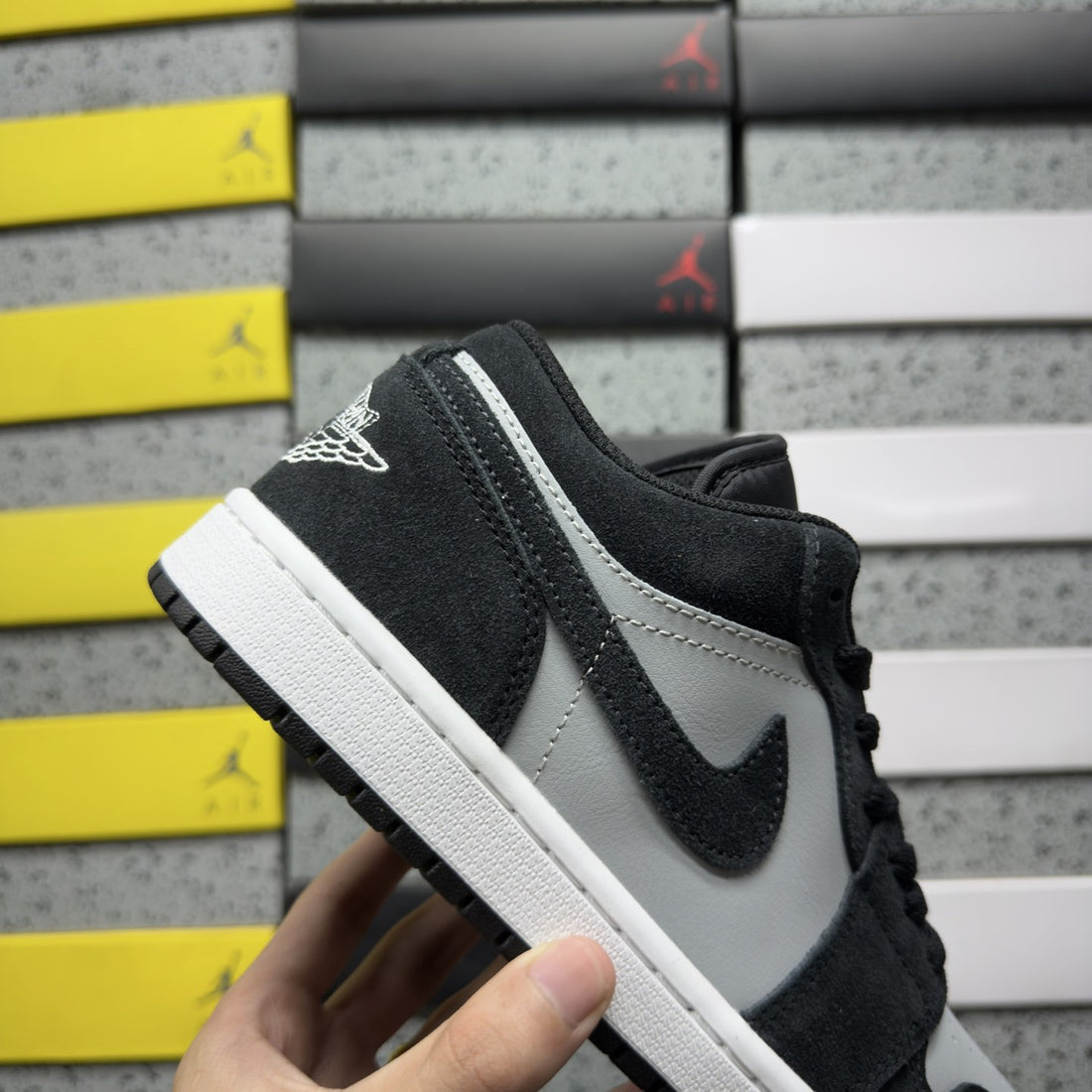 Air Jordan 1 Low Anthracite Black
