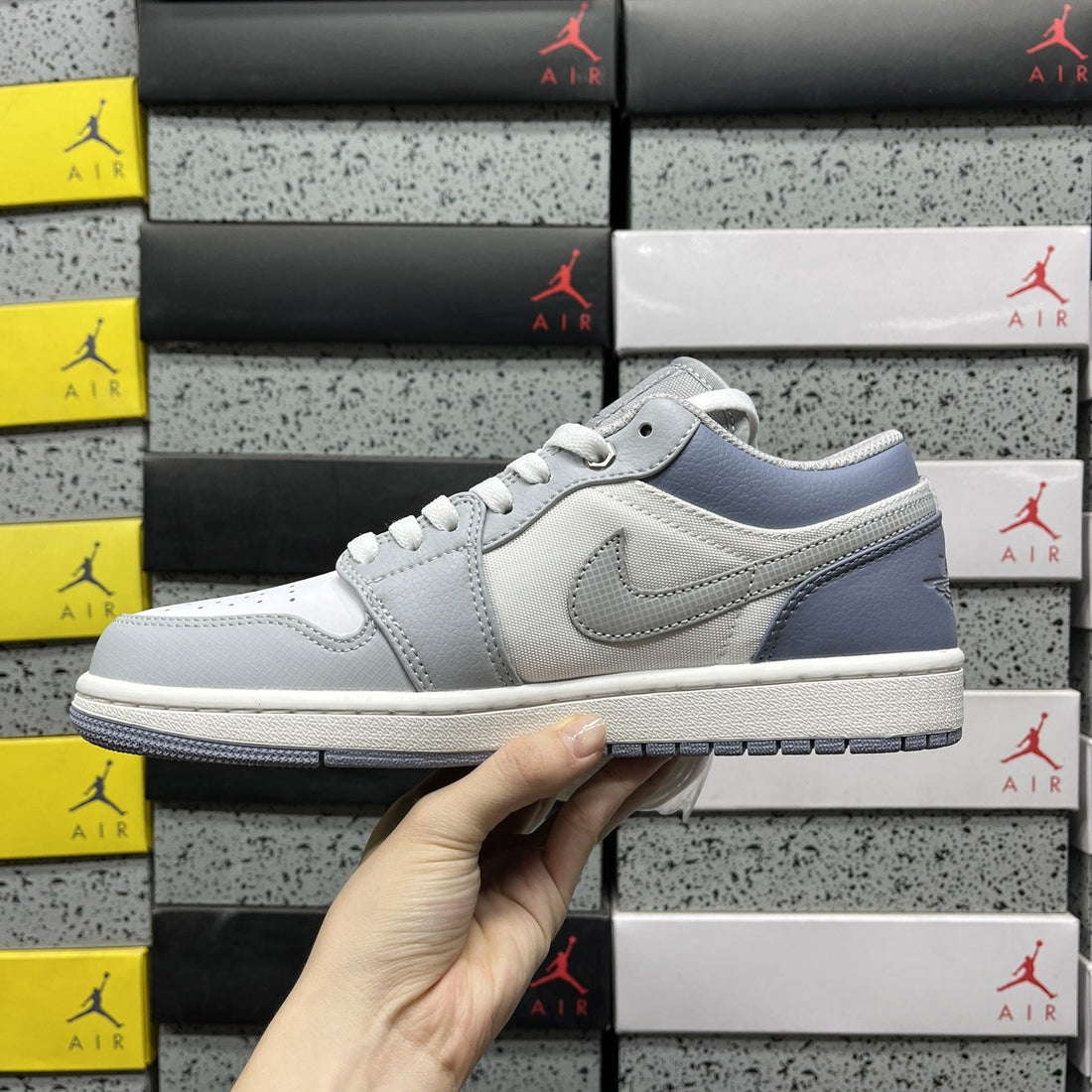 Air Jordan 1 Low Ashen Slate