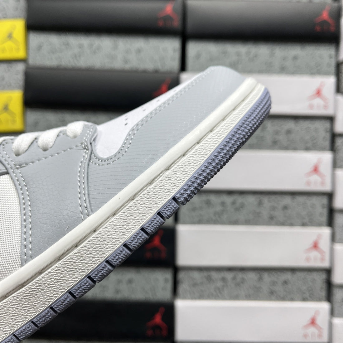 Air Jordan 1 Low Ashen Slate