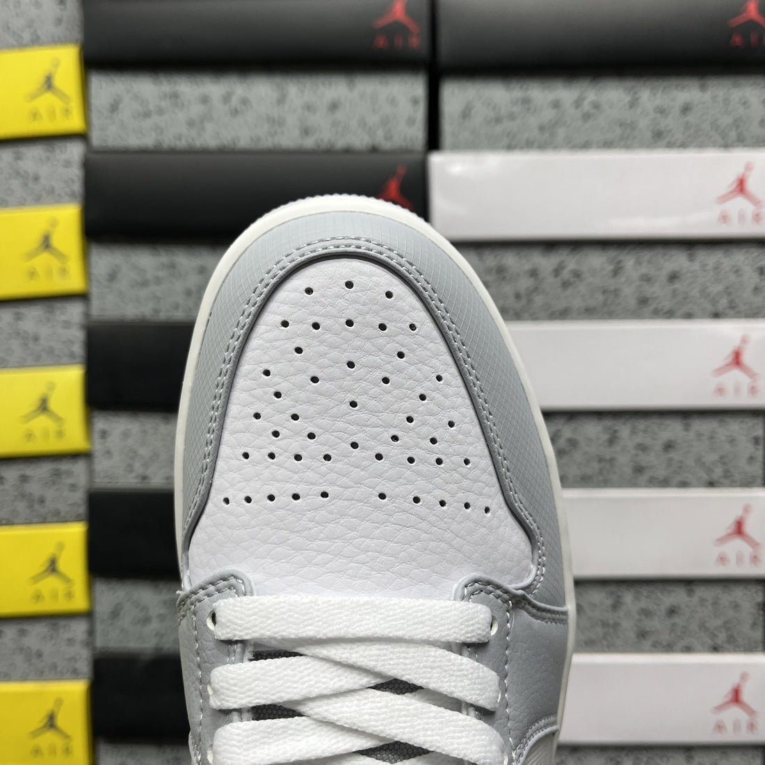 Air Jordan 1 Low Ashen Slate