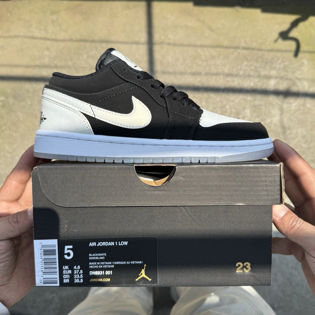 Air Jordan 1 Low Black Metallic