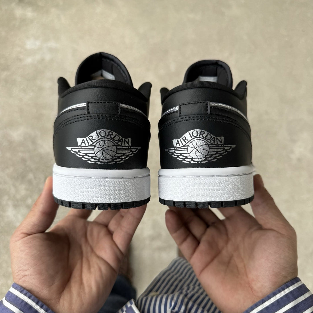 Air Jordan 1 Low Black Metallic Silver