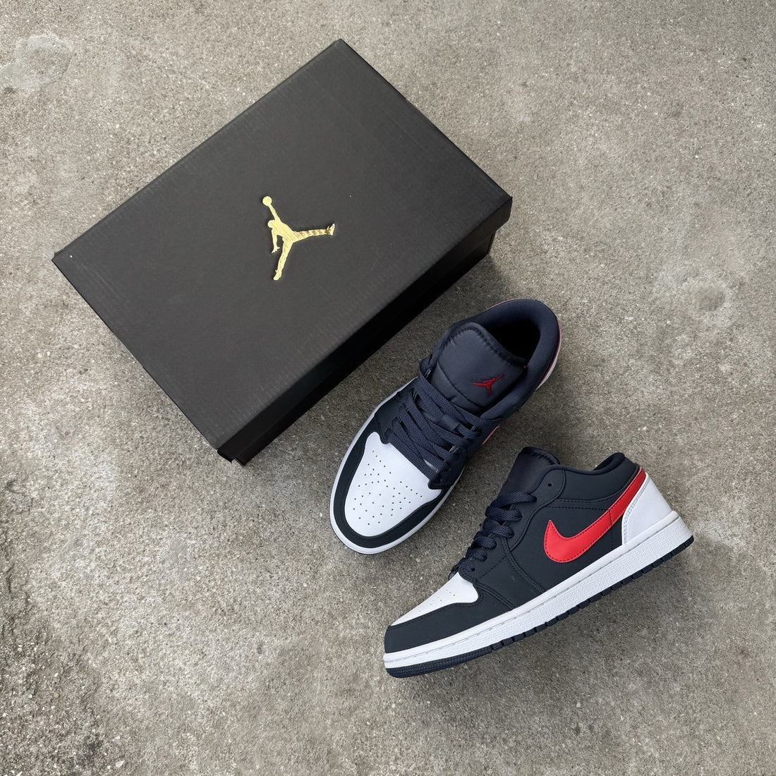 Air Jordan 1 Low Black Navy Red