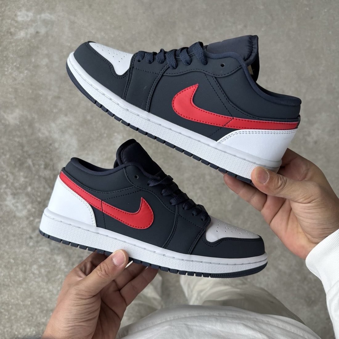 Air Jordan 1 Low Black Navy Red