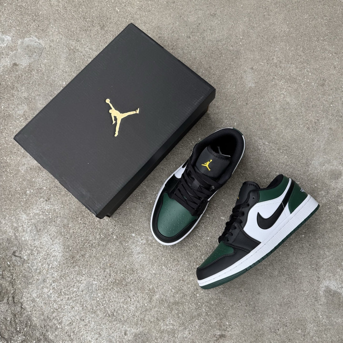 Air Jordan 1 Low Black Noble Green