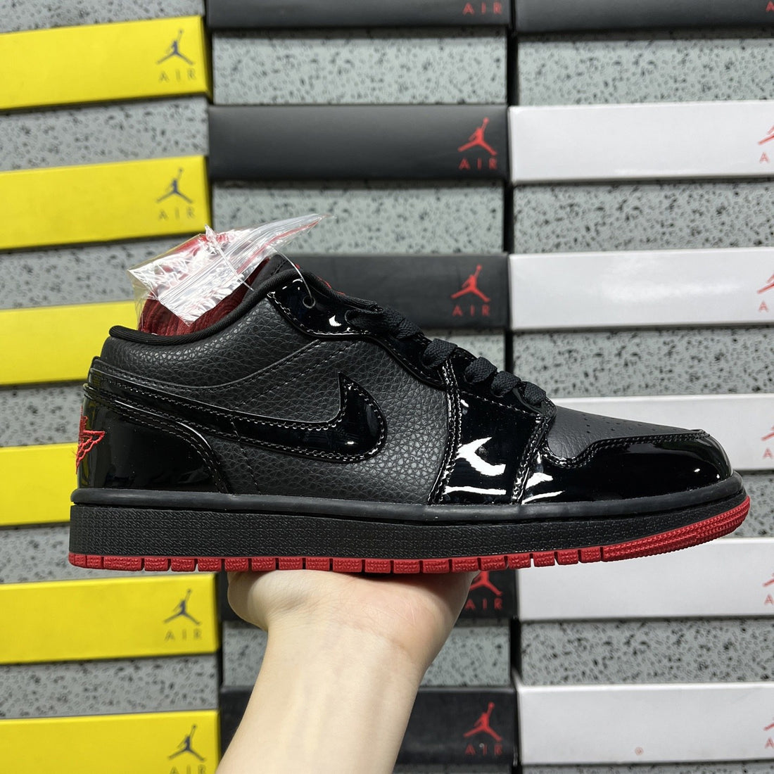 Air Jordan 1 Low Black Patent Bred