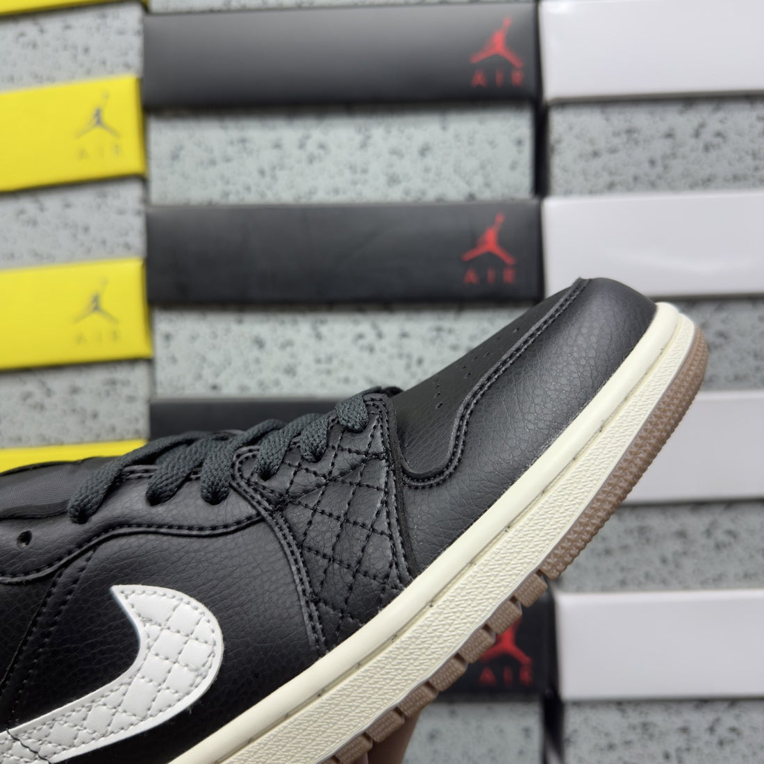 Air Jordan 1 Low Black Quilted