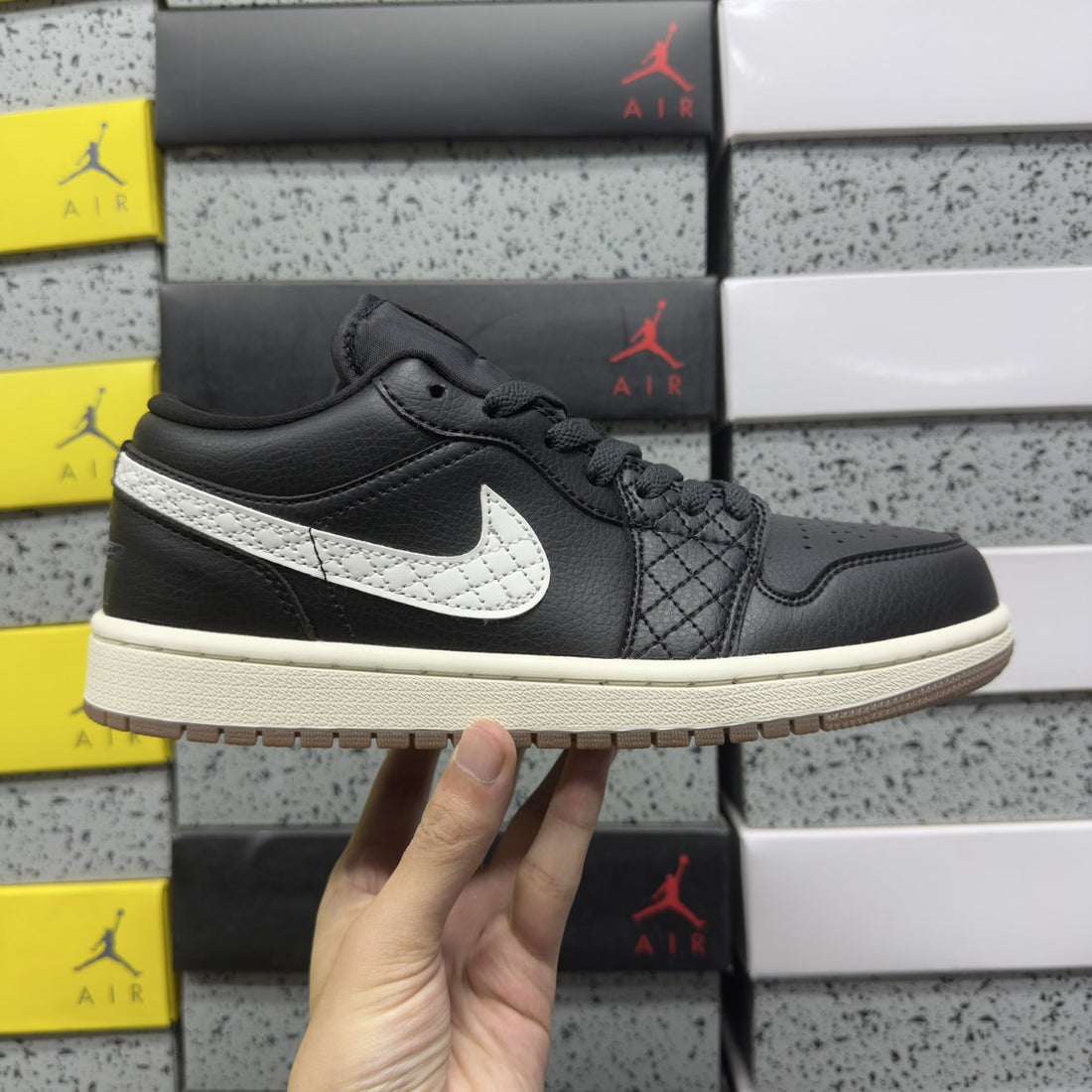 Air Jordan 1 Low Black Quilted