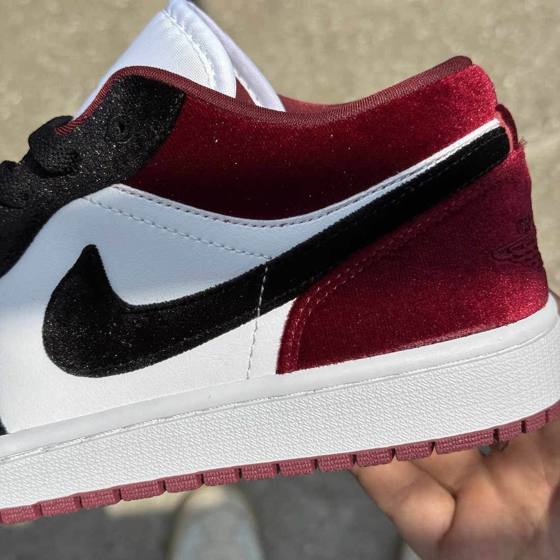 Air Jordan 1 Low Black Toe Bred Velvet