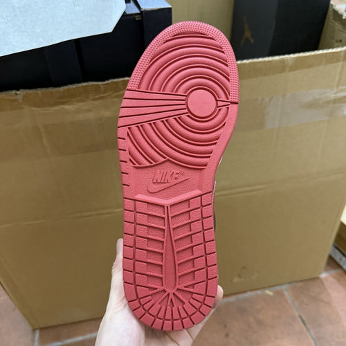 Air Jordan 1 Low Black Toe Gym Red