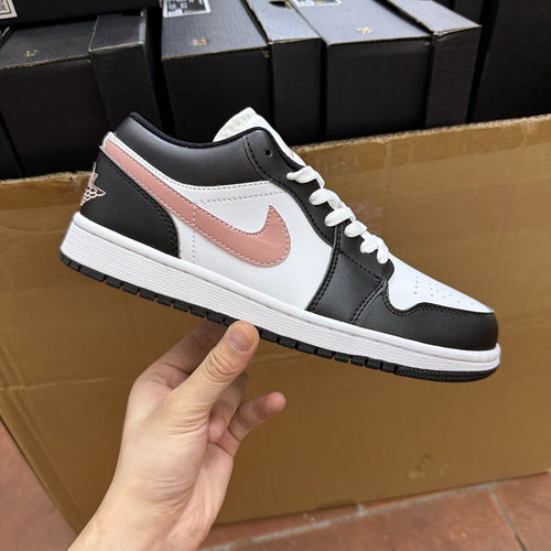 Air Jordan 1 Low Black Toe Pink