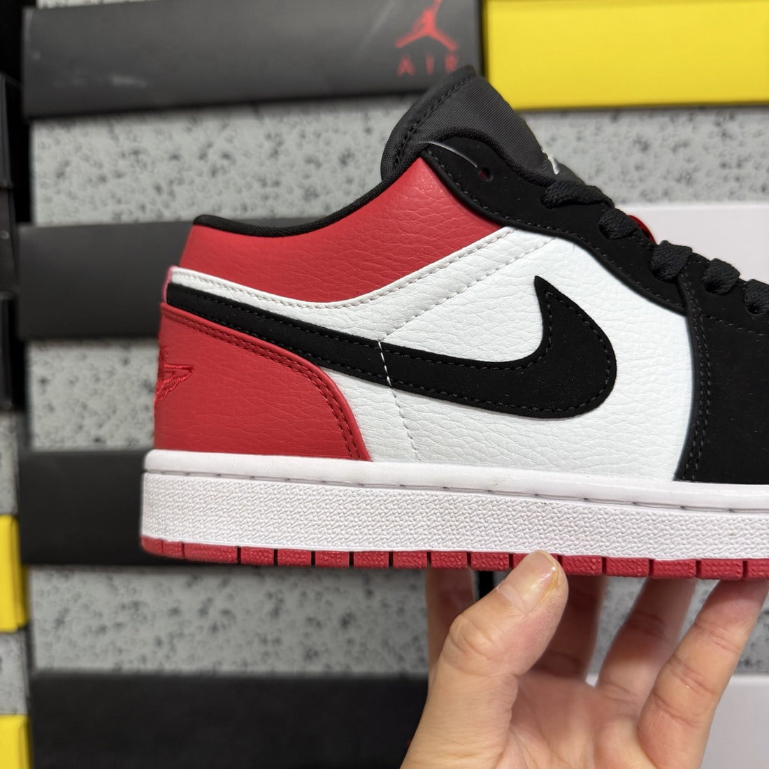Air Jordan 1 Low Black Toe Red