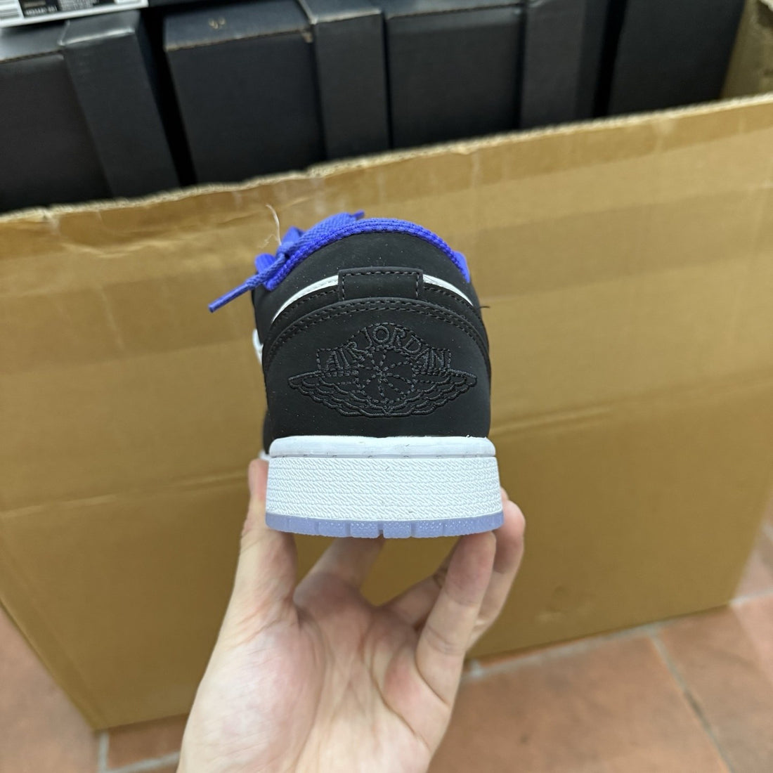 Air Jordan 1 Low Black Toe Royal