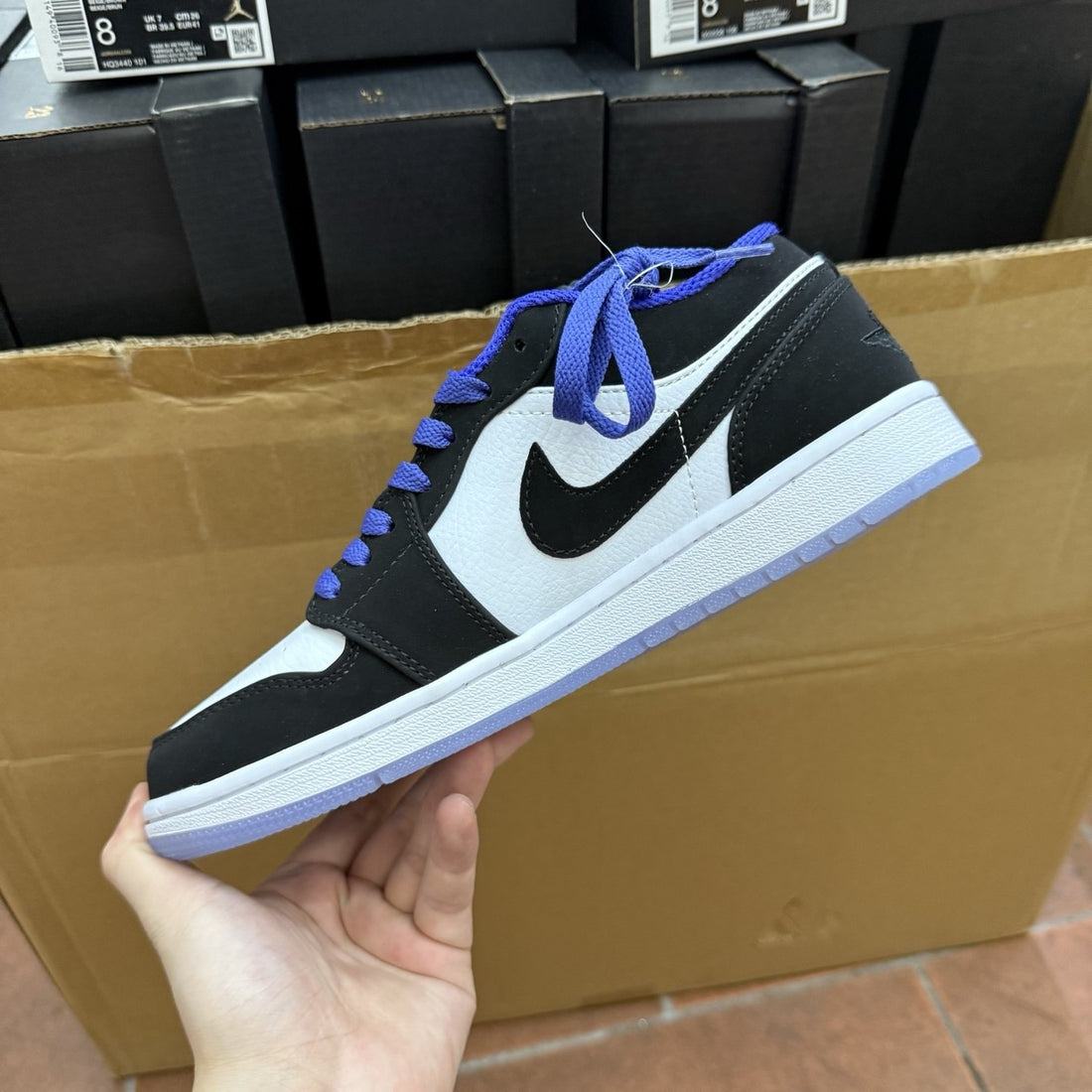 Air Jordan 1 Low Black Toe Royal