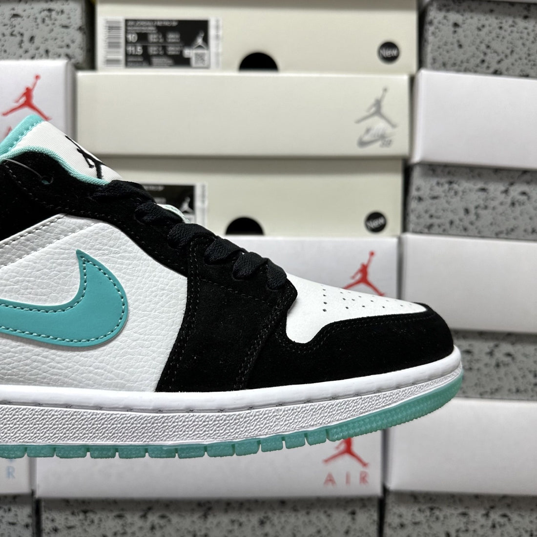 Air Jordan 1 Low Black Turquoise