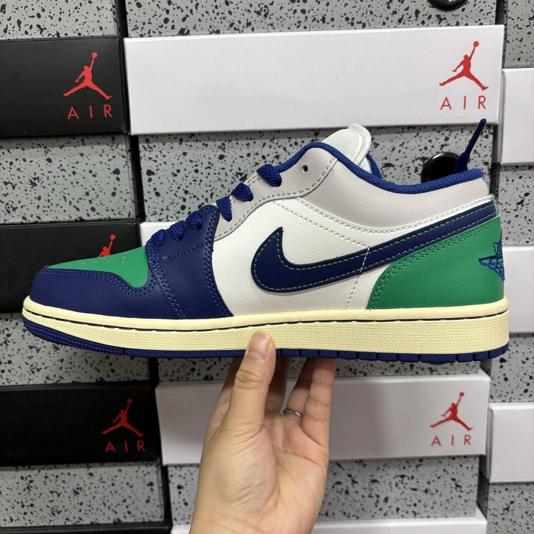 Air Jordan 1 Low Blue Green