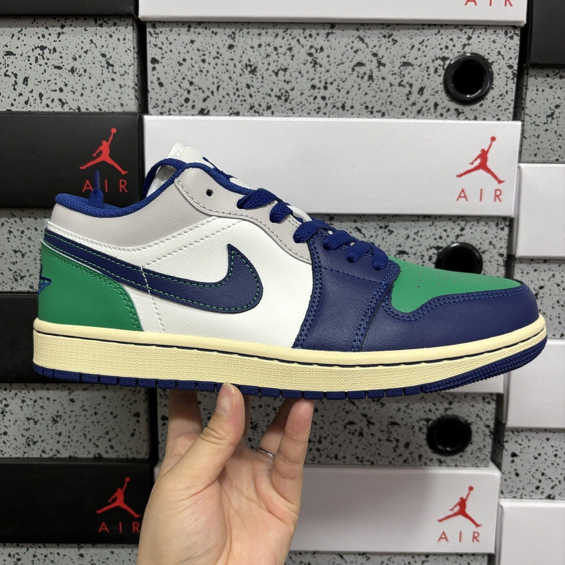 Air Jordan 1 Low Blue Green
