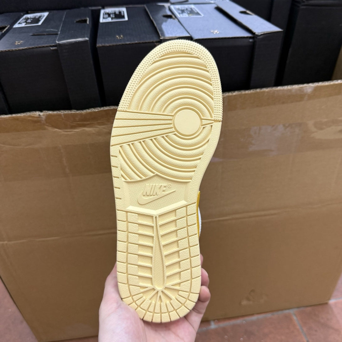Air Jordan 1 Low Citron Yellow