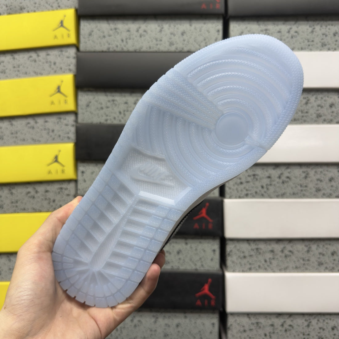 Air Jordan 1 Low Concord Patent