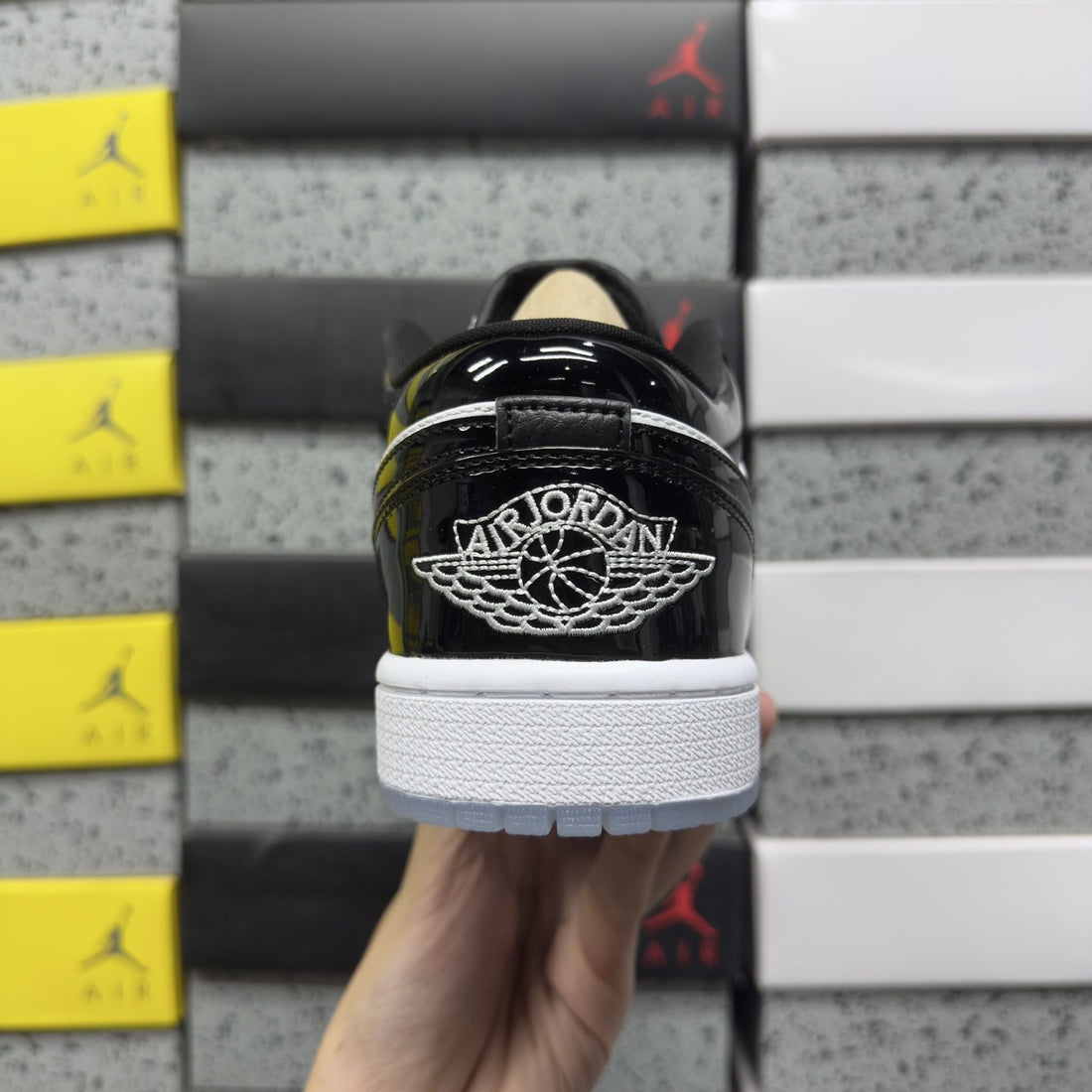 Air Jordan 1 Low Concord Patent