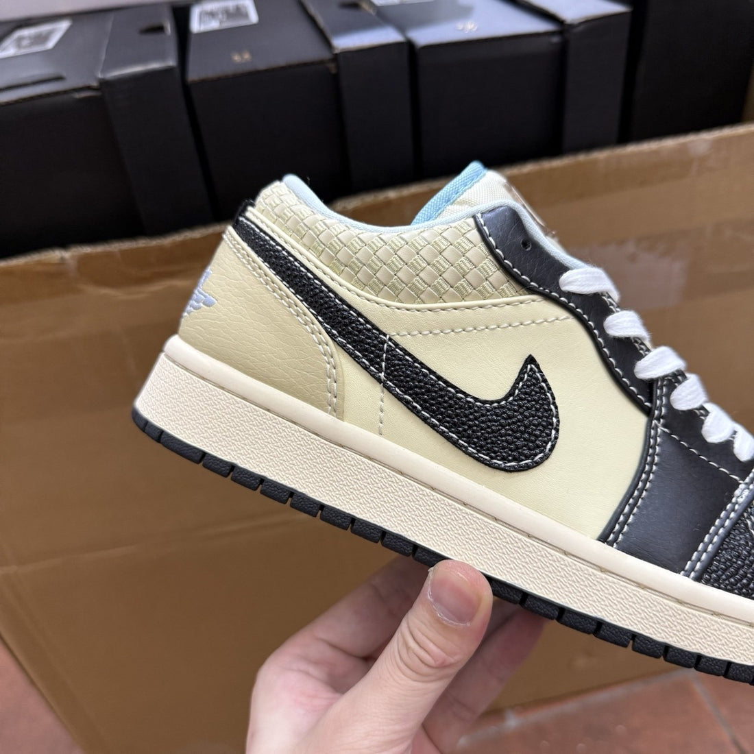 Air Jordan 1 Low Cream Navy Snake