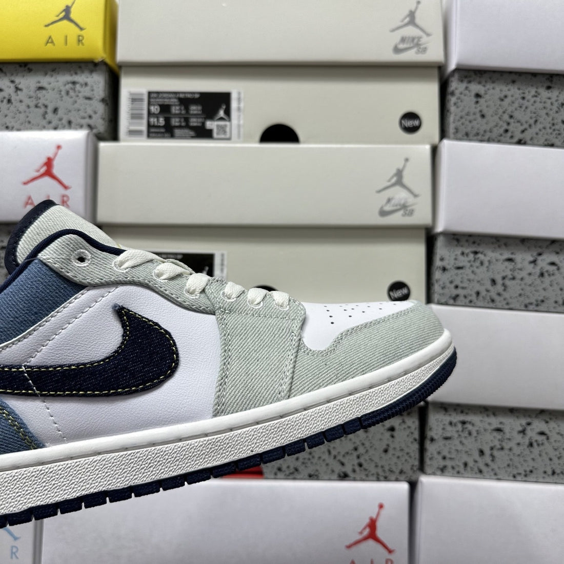 Air Jordan 1 Low Denim Navy