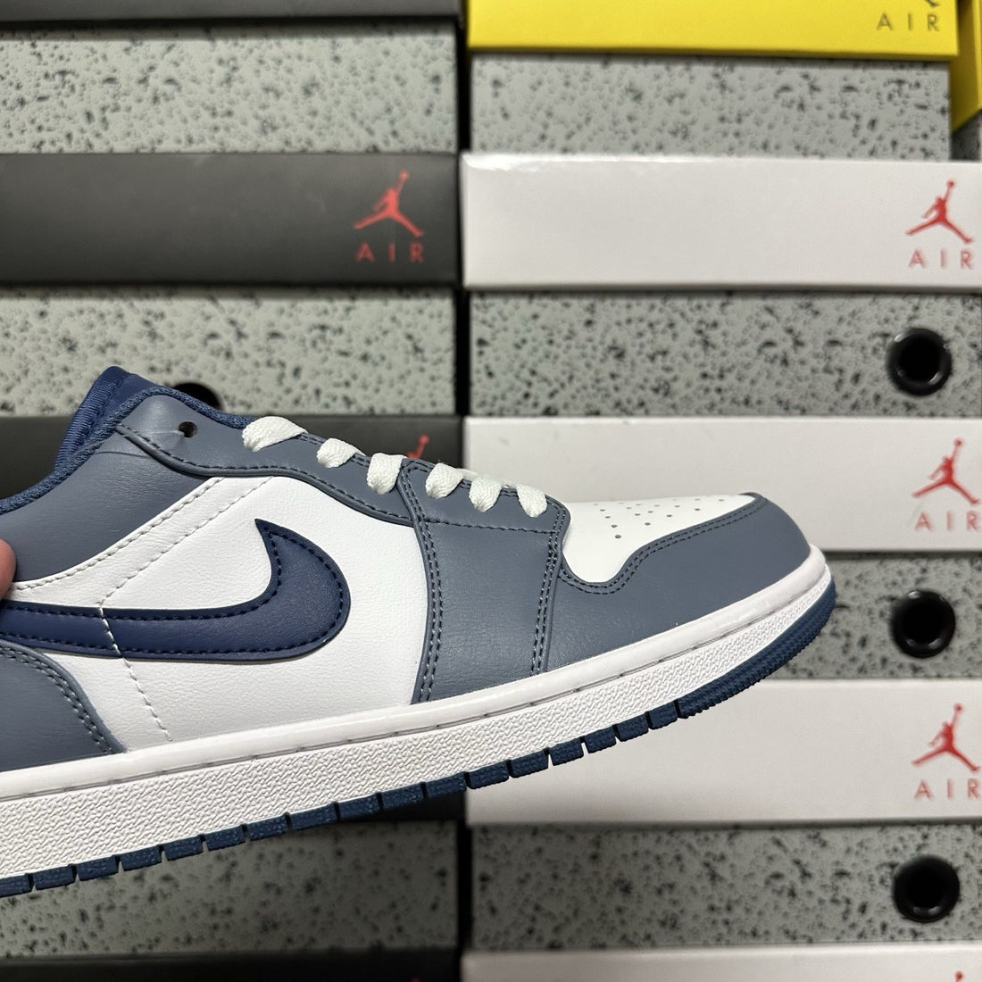 Air Jordan 1 Low Diffused Blue Navy