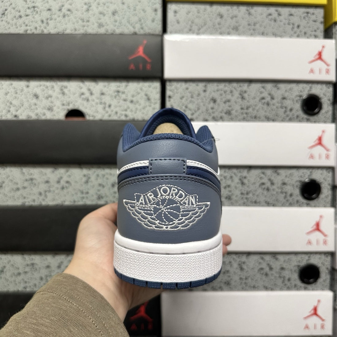 Air Jordan 1 Low Diffused Blue Navy