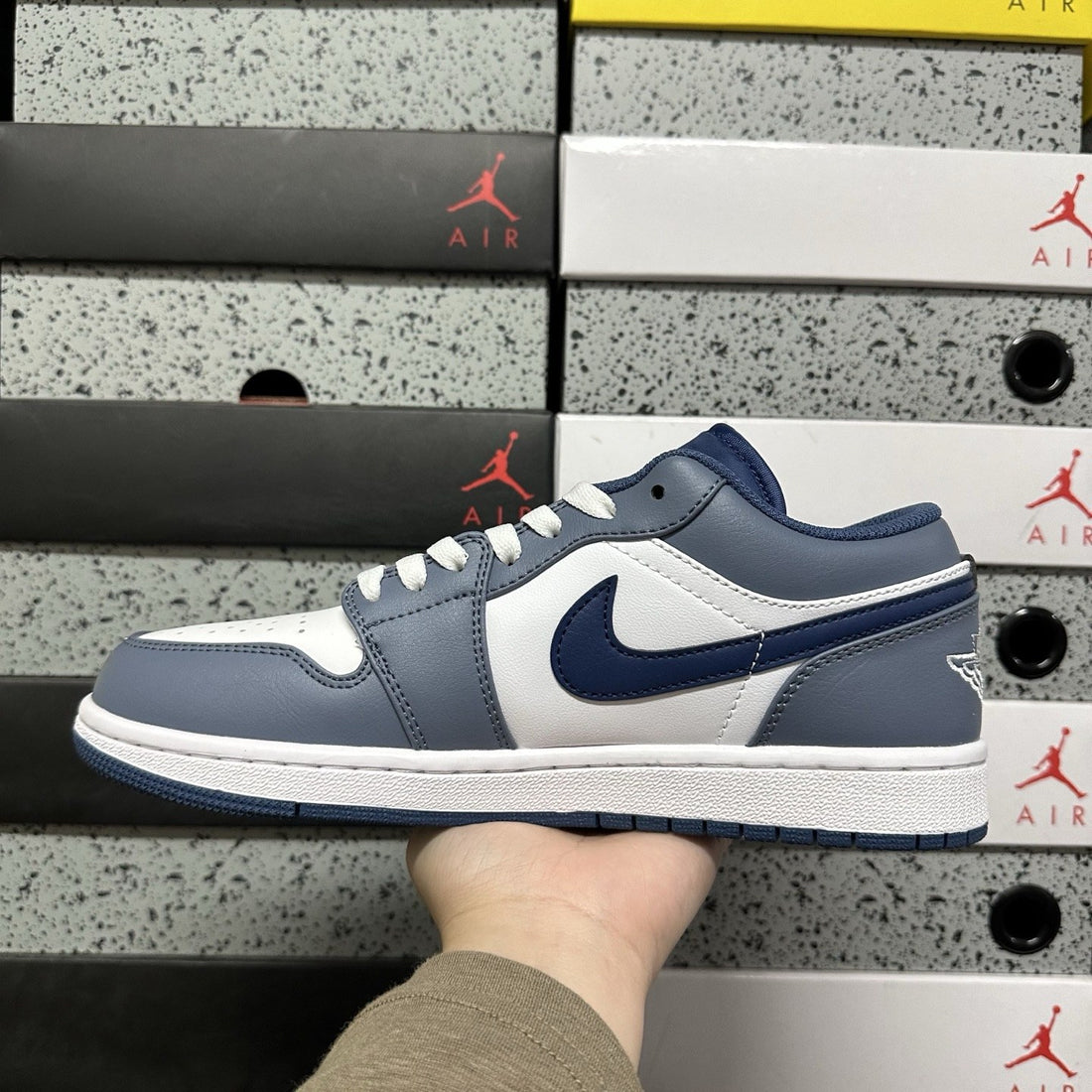 Air Jordan 1 Low Diffused Blue Navy