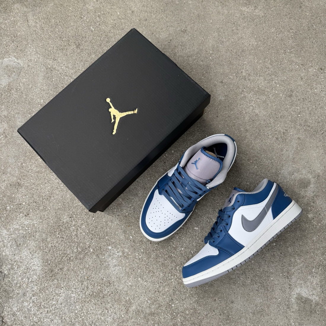 Air Jordan 1 Low French Blue Grey